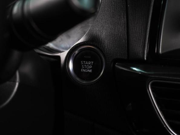 Mazda 6 III (GJ) с пробегом 2014 года, цена 1 399 000 рублей, 209887 км, седан, Автокод Объявления