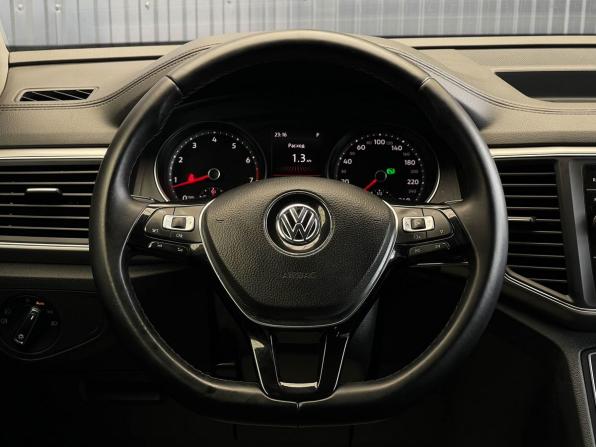 Volkswagen Teramont I с пробегом 2018 года, цена 3 297 000 рублей, 117790 км, внедорожник, Автокод Объявления