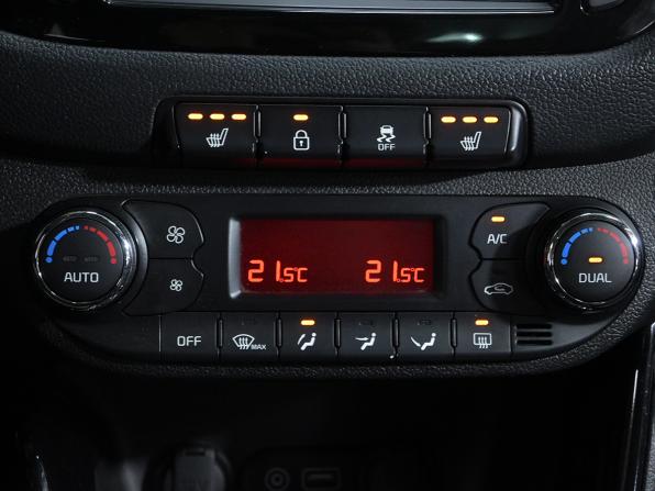 Kia Ceed II Рестайлинг с пробегом 2018 года, цена 1 600 000 рублей, 109791 км, хэтчбек, Автокод Объявления