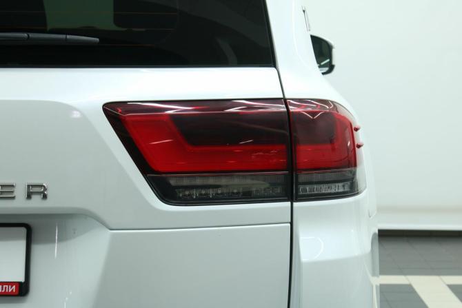 Toyota Land Cruiser 300 Series с пробегом 2021 года, цена 10 300 000 рублей, 117853 км, внедорожник, Автокод Объявления