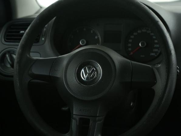 Volkswagen Polo V с пробегом 2013 года, цена 612 000 рублей, 197000 км, седан, Автокод Объявления