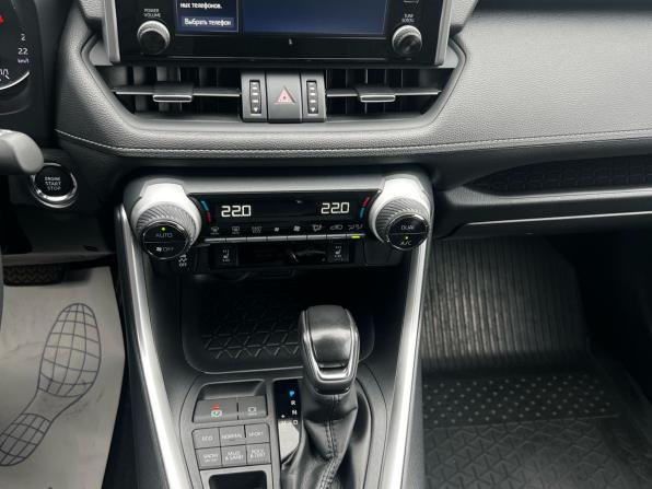 Toyota RAV4 V (XA50) с пробегом 2020 года, цена 3 550 000 рублей, 40416 км, внедорожник, Автокод Объявления