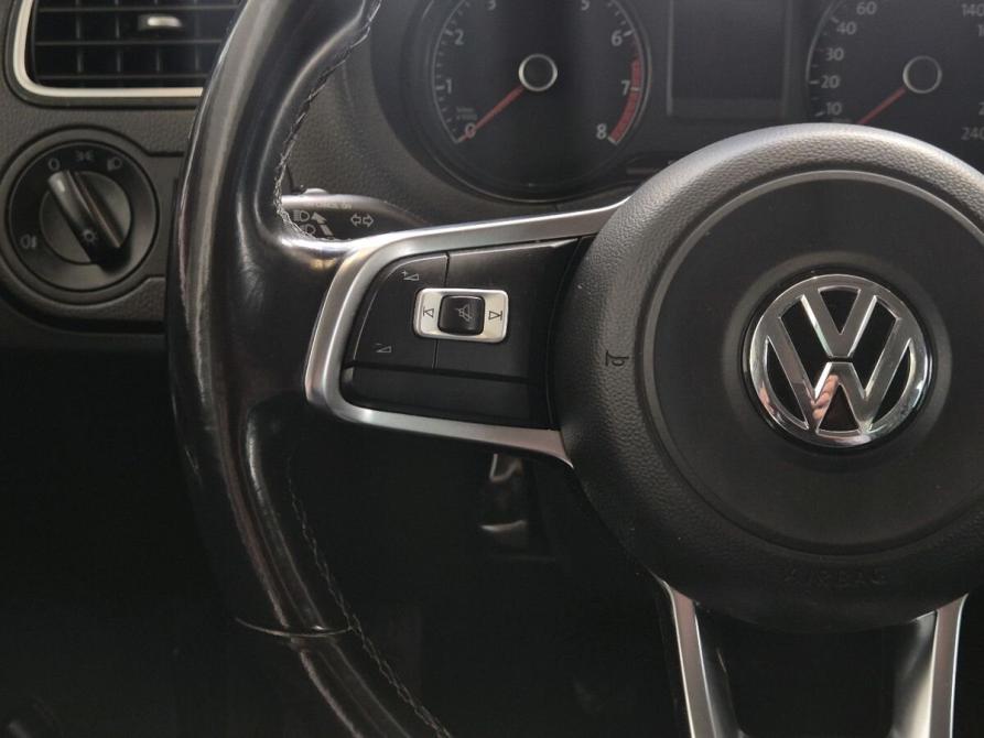 Volkswagen Polo V Рестайлинг Екатеринбург  - изображение 18