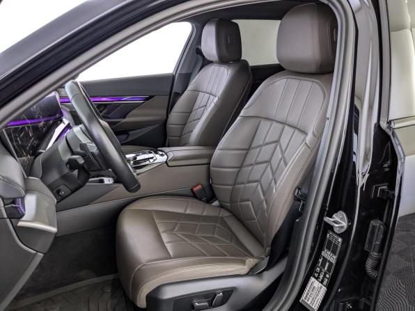 BMW 5 серии VIII (G60/G61/G68) с пробегом 2024 года, цена 7 600 000 рублей, 34956 км, седан, Автокод Объявления