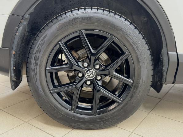 Toyota RAV4 IV (XA40) Рестайлинг с пробегом 2019 года, цена 3 080 000 рублей, 109962 км, внедорожник, Автокод Объявления