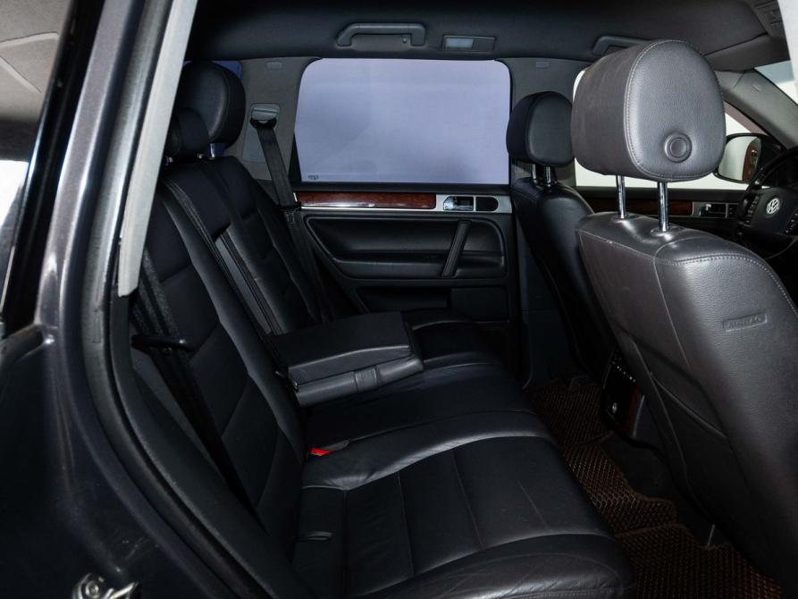 Volkswagen Touareg I Рестайлинг Казань  - изображение 8