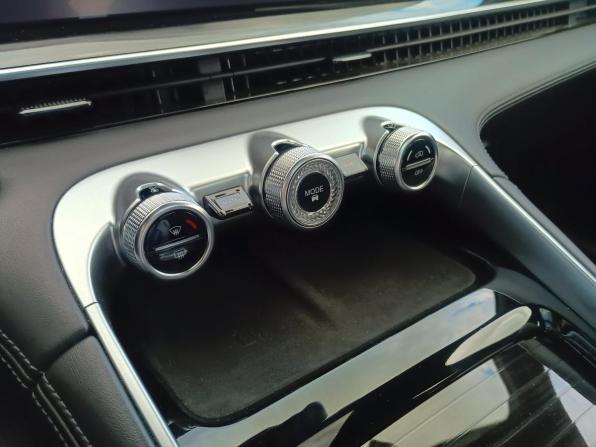 Exeed RX с пробегом 2023 года, цена 2 900 000 рублей, 26221 км, внедорожник, Автокод Объявления