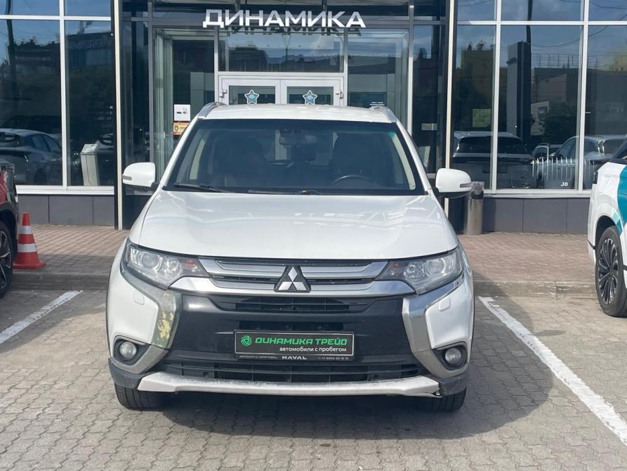 Mitsubishi Outlander III Рестайлинг 2 Череповец  - изображение 2