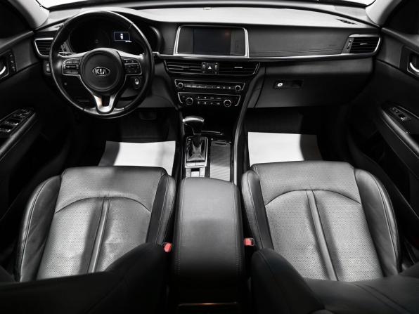 Kia Optima IV с пробегом 2017 года, цена 1 775 000 рублей, 186182 км, седан, Автокод Объявления