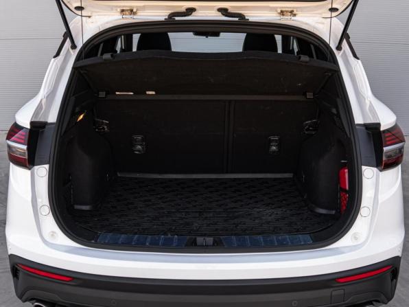 Geely Coolray I с пробегом 2023 года, цена 1 850 000 рублей, 61127 км, внедорожник, Автокод Объявления