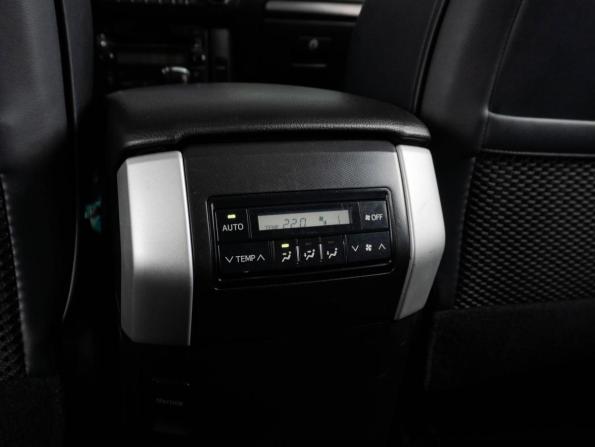 Toyota Land Cruiser Prado 150 Series с пробегом 2011 года, цена 2 999 000 рублей, 211752 км, внедорожник, Автокод Объявления
