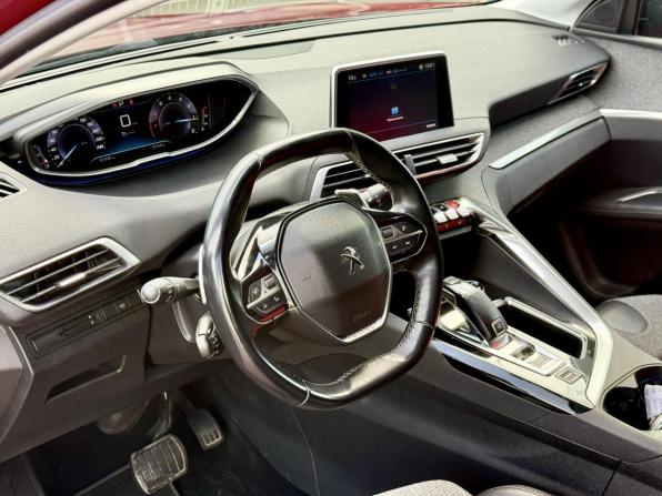 Peugeot 3008 II с пробегом 2017 года, цена 1 514 000 рублей, 101501 км, внедорожник, Автокод Объявления