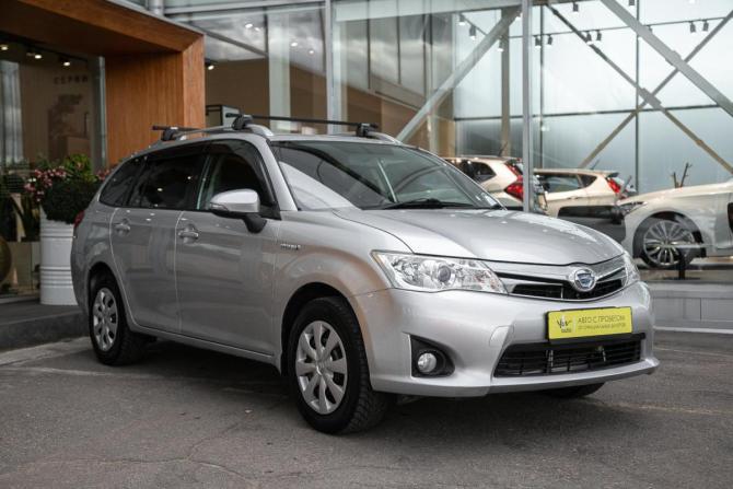 Toyota Corolla XI (E160 E170 E180) с пробегом 2013 года, цена 975 000 рублей, 121300 км, универсал, Автокод Объявления