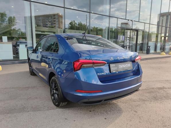 Skoda Rapid II с пробегом 2022 года, цена 1 999 800 рублей, 24059 км, лифтбек, Автокод Объявления