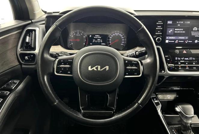 Kia Sorento IV с пробегом 2022 года, цена 3 800 000 рублей, 93000 км, внедорожник, Автокод Объявления