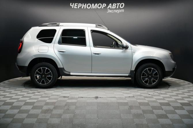 Renault Duster I Рестайлинг с пробегом 2018 года, цена 1 547 000 рублей, 101000 км, внедорожник, Автокод Объявления