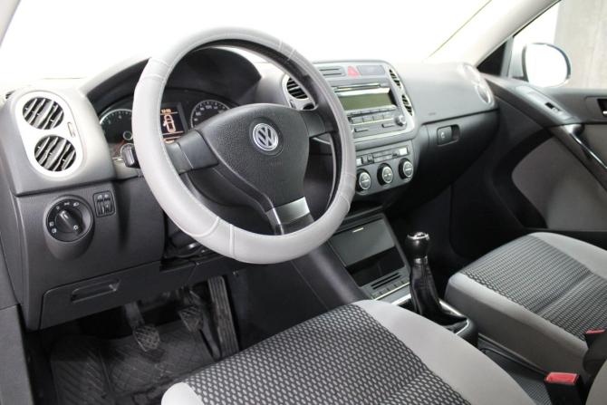 Volkswagen Tiguan I с пробегом 2009 года, цена 675 000 рублей, 186999 км, внедорожник, Автокод Объявления