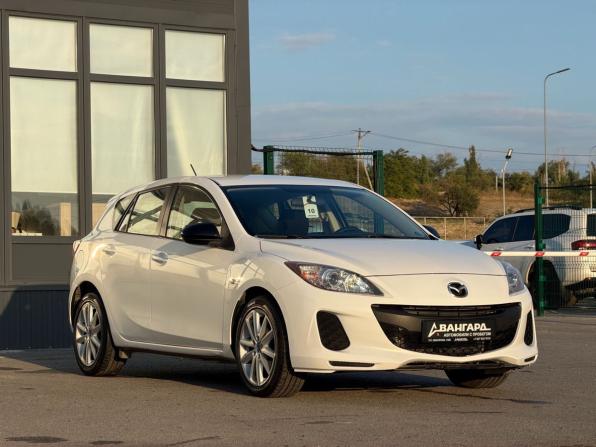 Mazda 3 II (BL) Рестайлинг с пробегом 2012 года, цена 1 130 000 рублей, 90257 км, хэтчбек, Автокод Объявления