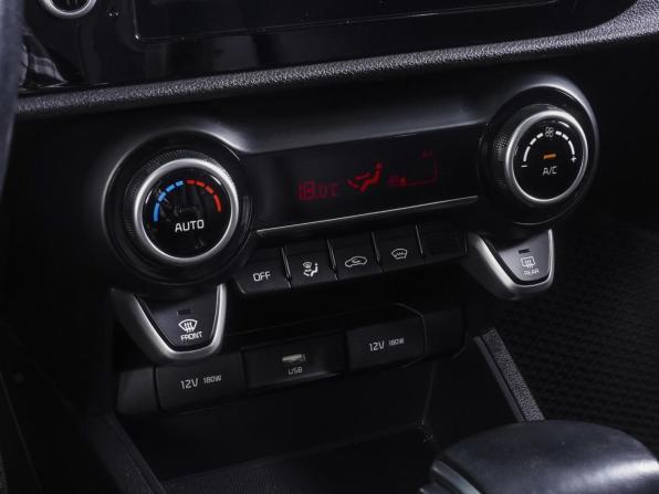 Kia Rio IV Рестайлинг с пробегом 2021 года, цена 2 099 000 рублей, 60020 км, хэтчбек, Автокод Объявления