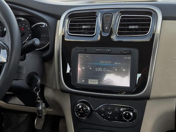 Renault Logan II с пробегом 2014 года, цена 599 000 рублей, 164813 км, седан, Автокод Объявления