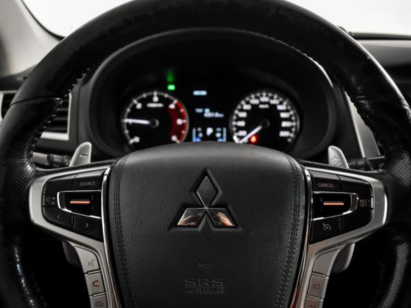 Mitsubishi Pajero Sport III с пробегом 2017 года, цена 2 647 000 рублей, 118113 км, внедорожник, Автокод Объявления