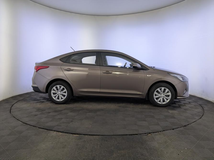 Hyundai Solaris II Рестайлинг Москва  - изображение 4