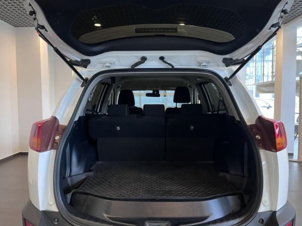 Toyota RAV4 IV (XA40) с пробегом 2015 года, цена 1 720 000 рублей, 221619 км, внедорожник, Автокод Объявления