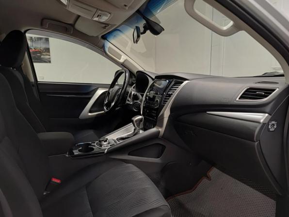 Mitsubishi Pajero Sport III с пробегом 2020 года, цена 3 665 000 рублей, 113060 км, внедорожник, Автокод Объявления
