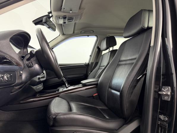 BMW X5 II (E70) Рестайлинг с пробегом 2012 года, цена 1 999 000 рублей, 295223 км, внедорожник, Автокод Объявления