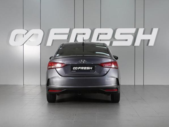 Hyundai Solaris II Рестайлинг с пробегом 2022 года, цена 1 620 000 рублей, 80671 км, седан, Автокод Объявления