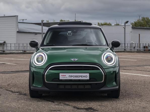 Mini Hatch III (F55/F56) Рестайлинг 2 с пробегом 2021 года, цена 2 597 000 рублей, 36903 км, хэтчбек, Автокод Объявления