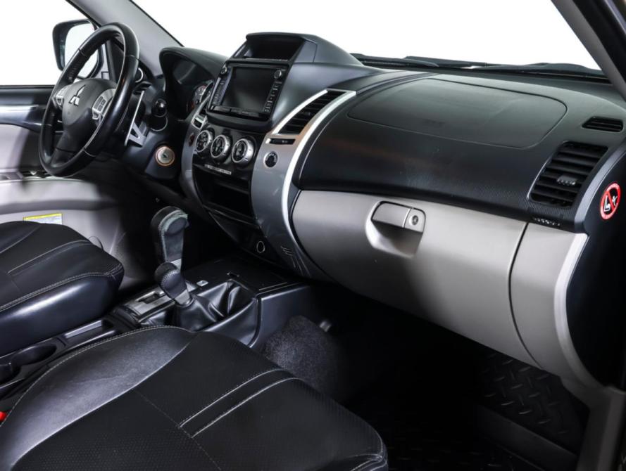 Mitsubishi Pajero Sport II Рестайлинг Москва  - изображение 10