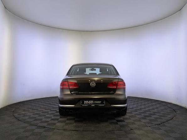 Volkswagen Passat B7 с пробегом 2014 года, цена 1 550 000 рублей, 82388 км, седан, Автокод Объявления