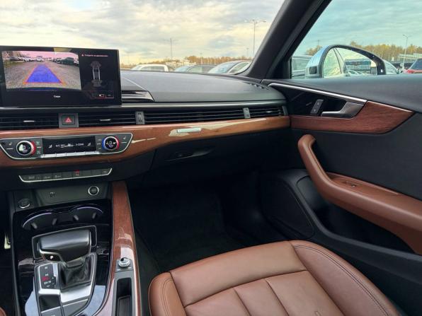 Audi A4 V (B9) Рестайлинг с пробегом 2021 года, цена 3 200 000 рублей, 48826 км, седан, Автокод Объявления