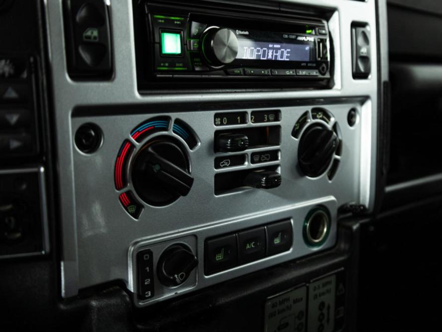 Land Rover Defender I Рестайлинг Санкт-Петербург  - изображение 16