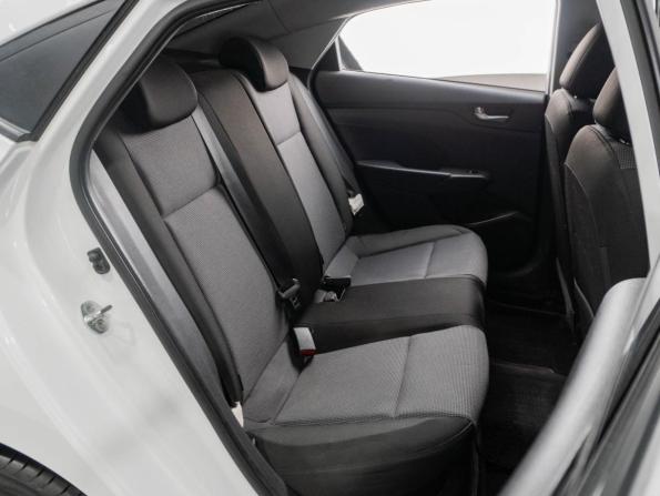 Hyundai Solaris II Рестайлинг с пробегом 2021 года, цена 1 599 000 рублей, 100193 км, седан, Автокод Объявления