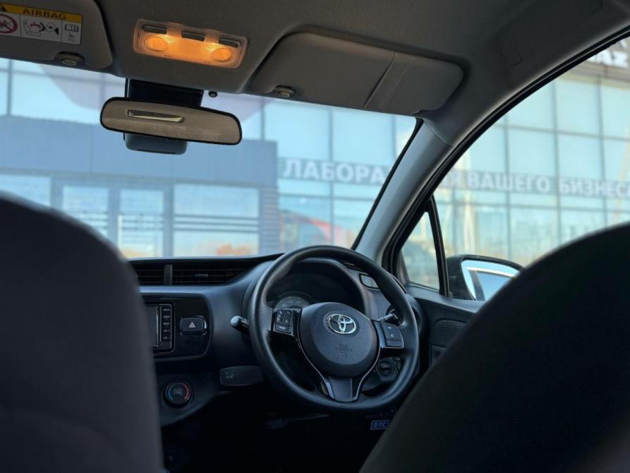 Toyota Vitz III (XP130) Рестайлинг 2 Омск  - изображение 27