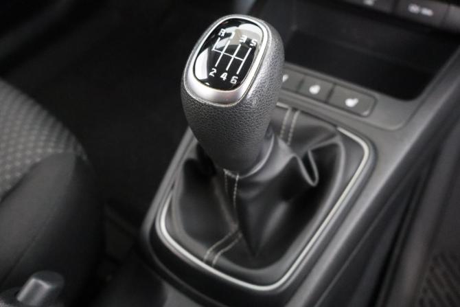 Kia Rio IV Рестайлинг с пробегом 2020 года, цена 1 649 000 рублей, 35000 км, седан, Автокод Объявления