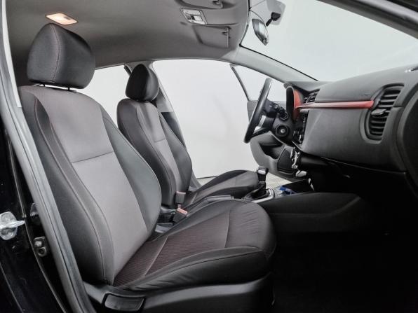 Kia Rio IV Рестайлинг с пробегом 2021 года, цена 1 588 000 рублей, 144877 км, хэтчбек, Автокод Объявления