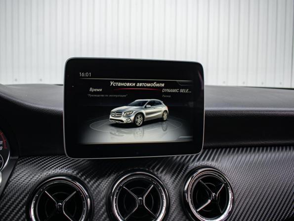 Mercedes-Benz GLA I (X156) Рестайлинг с пробегом 2019 года, цена 1 698 000 рублей, 135270 км, внедорожник, Автокод Объявления