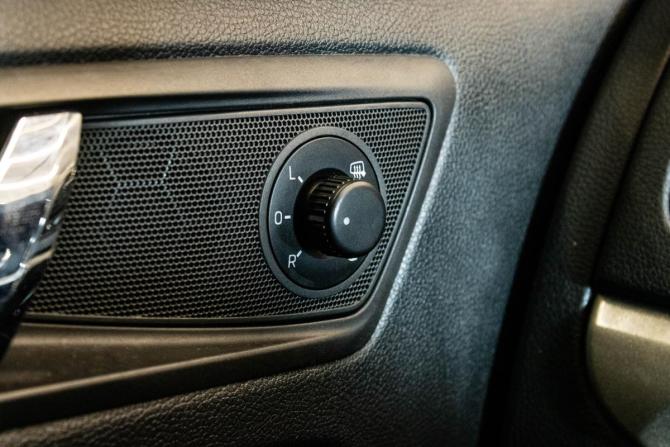 Skoda Yeti I Рестайлинг с пробегом 2014 года, цена 1 079 000 рублей, 194872 км, внедорожник, Автокод Объявления