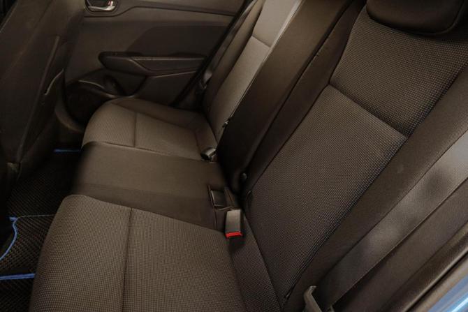 Hyundai Solaris II с пробегом 2018 года, цена 899 000 рублей, 315500 км, седан, Автокод Объявления