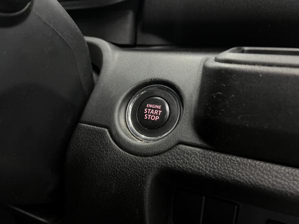 Suzuki Solio IV с пробегом 2020 года, цена 1 330 000 рублей, 48281 км, микровэн, Автокод Объявления