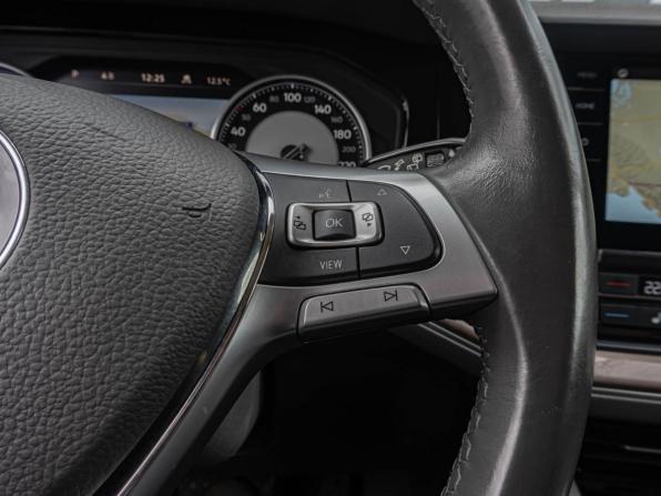 Volkswagen Touareg III с пробегом 2020 года, цена 4 540 000 рублей, 179130 км, внедорожник, Автокод Объявления