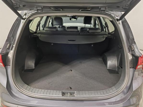 Hyundai Santa Fe IV Рестайлинг с пробегом 2021 года, цена 3 549 000 рублей, 141715 км, внедорожник, Автокод Объявления