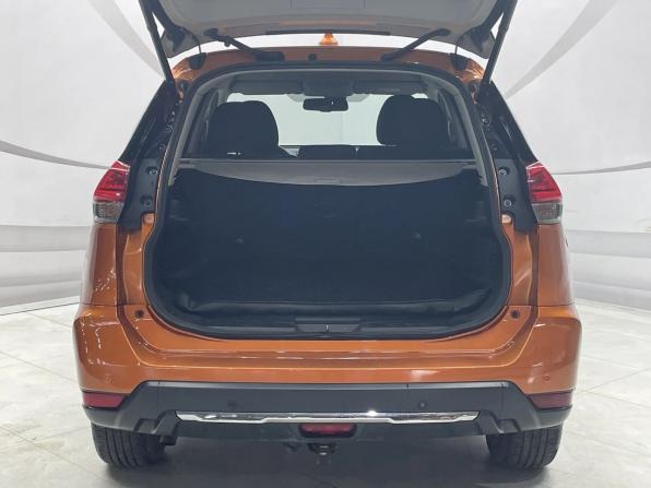 Nissan X-Trail III Рестайлинг с пробегом 2018 года, цена 1 799 000 рублей, 142000 км, внедорожник, Автокод Объявления