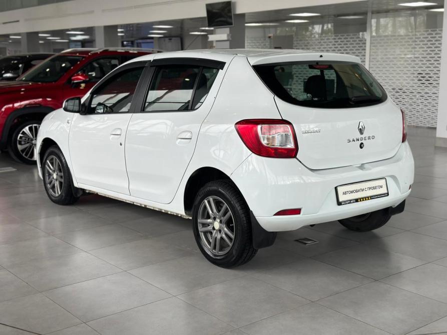 Renault Sandero II Новосибирск  - изображение 9