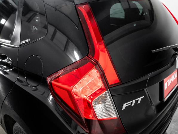 Honda Fit III с пробегом 2013 года, цена 949 500 рублей, 119081 км, хэтчбек, Автокод Объявления