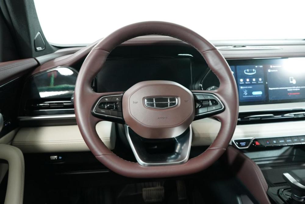 Geely Monjaro I Москва  - изображение 19