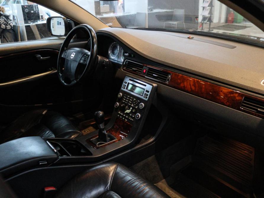 Volvo XC70 II Москва  - изображение 7